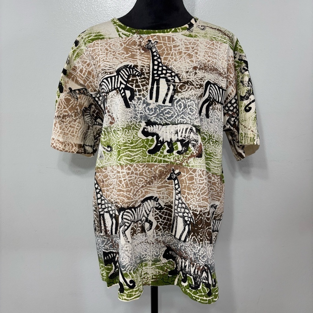 VINTAGE 1980s Earthy Women’s Safari Animal Graphic Tee Size ONE SIZE